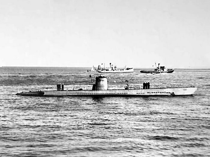   Jedna od podmornica tipa II serije B u probnoj vožnji (Izvor: Franjo Zeljak)