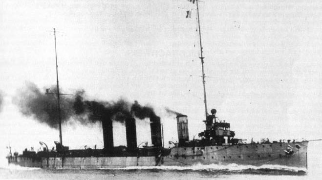                         Krstarica Helgoland (Izvor: arhivski snimak)                                  